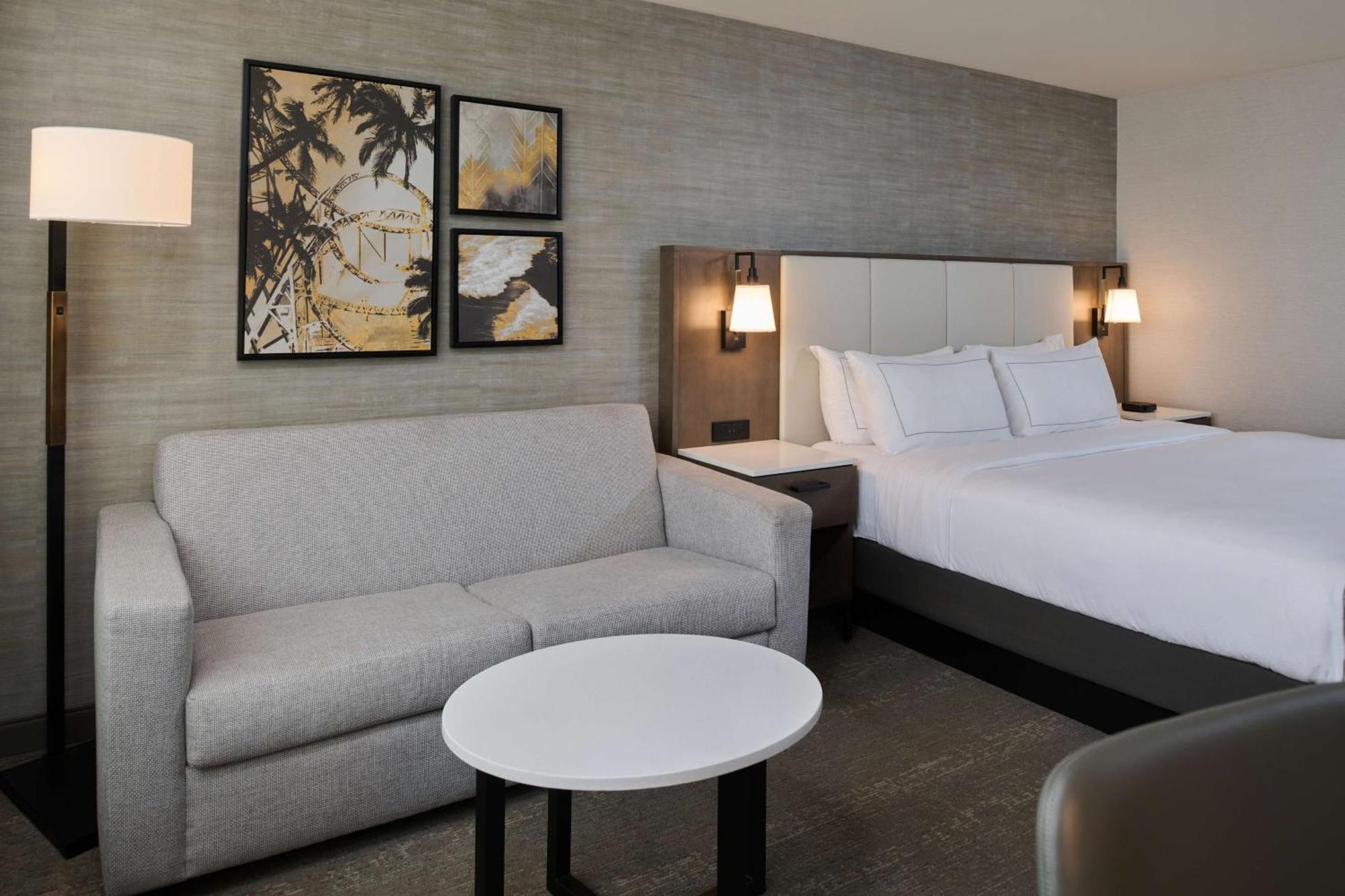 Hotel Doubletree By Hilton Buena Park Exterior foto