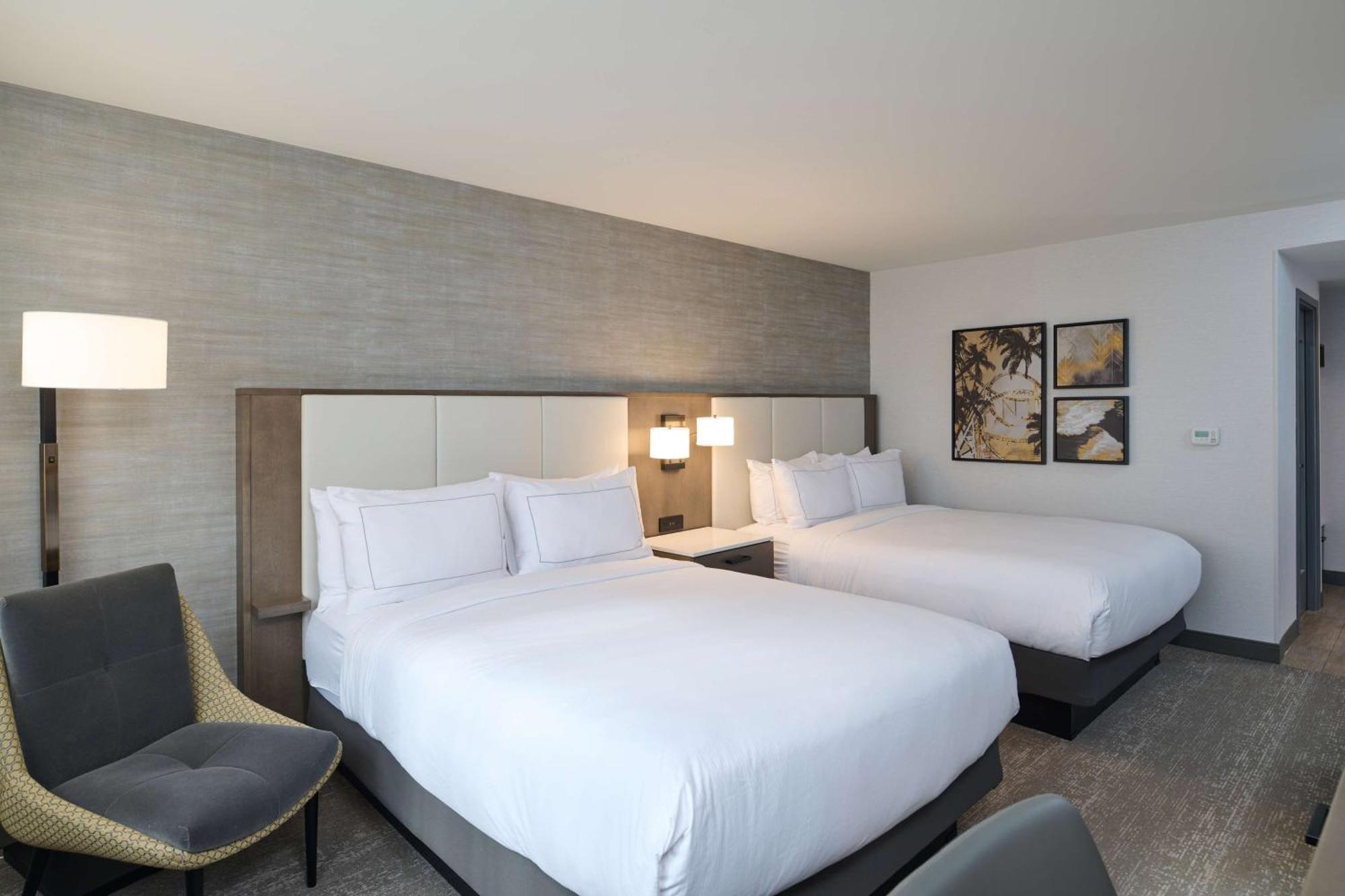 Hotel Doubletree By Hilton Buena Park Exterior foto