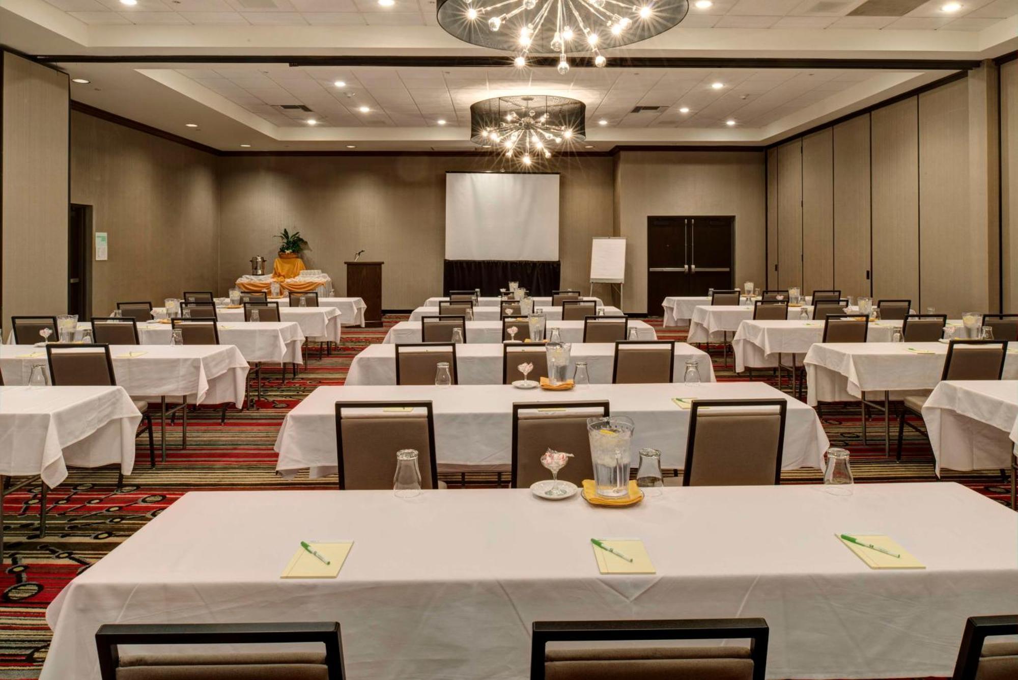 Hotel Doubletree By Hilton Buena Park Exterior foto